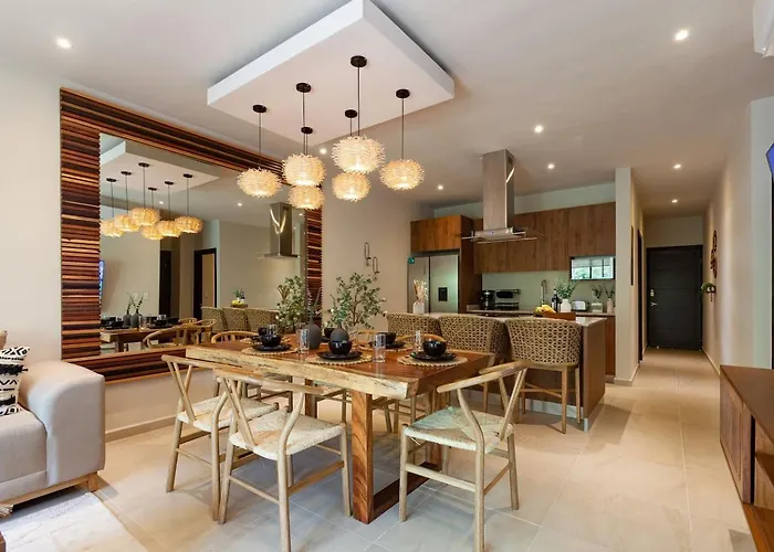 New! Turquesa Coto11 Gated,gyms,pools,12min Casa de férias *