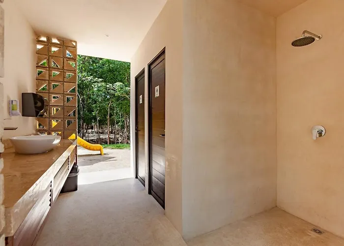 New! Turquesa Coto11 Gated,gyms,pools,12min